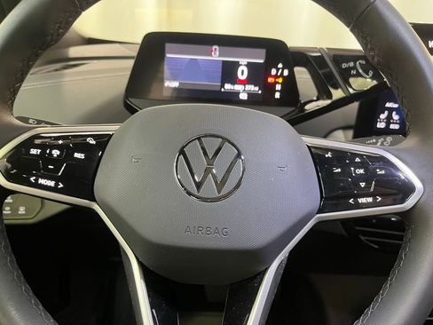 Used 2023 Volkswagen ID.4 Pro S AWD/4WD image 18