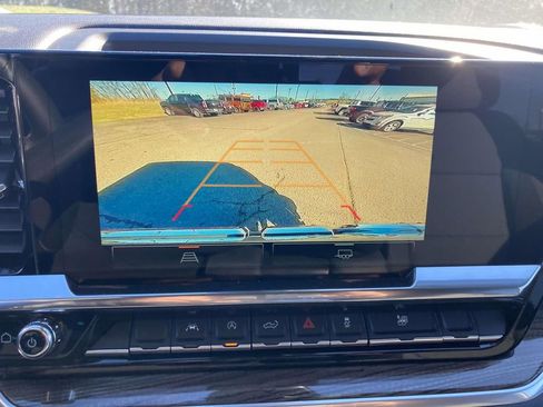 New 2026 GMC Sierra 1500 Elevation image 19