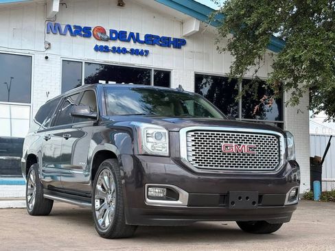 Used 2016 GMC Yukon XL Denali w/ Open Road Package AWD/4WD image 1