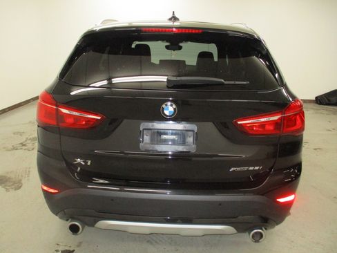 Used 2021 BMW X1 xDrive28i w/ Convenience Package image 6