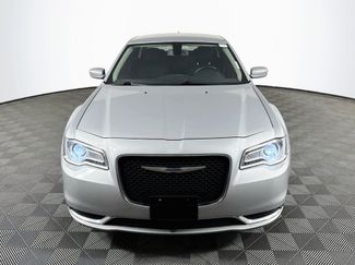 Used 2019 Chrysler 300 Touring RWD video 2