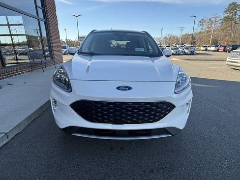 Used 2020 Ford Escape Titanium w/ Titanium Premium Package 2.0 image 8