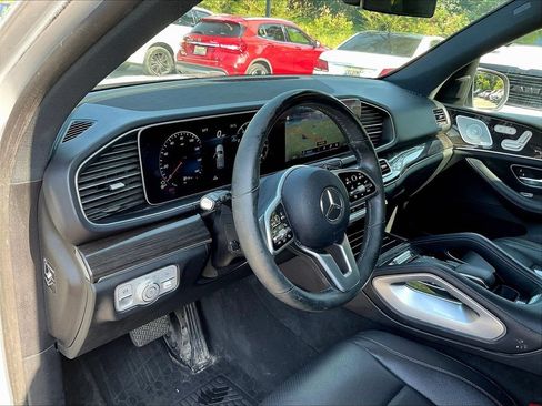 Used 2020 Mercedes-Benz GLE 350 image 4