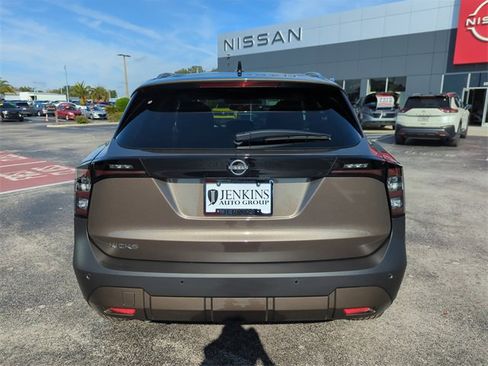 New 2026 Nissan Kicks SV w/ Charging Package image 6