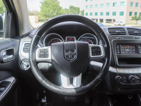 Used 2018 Dodge Journey SE w/ Popular Equipment Group FWD image 30