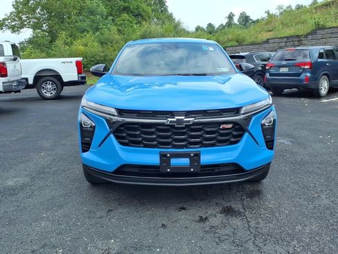 Used 2024 Chevrolet Trax RS FWD image 6
