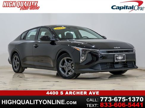 Used 2025 Kia K4 FWD image 1