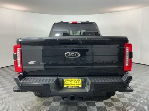 New 2026 Ford F250 Lariat w/ Black Appearance Package AWD/4WD image 5