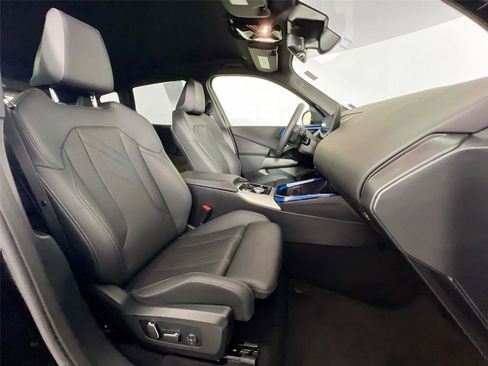 Used 2025 BMW X3 xDrive30i w/ M Sport Package image 26