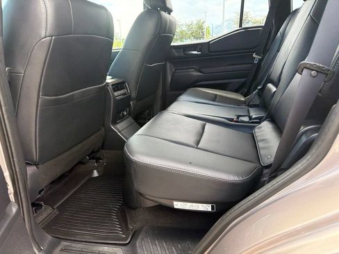 Used 2025 Toyota Land Cruiser AWD/4WD image 19