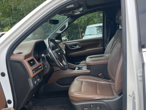 Used 2021 Chevrolet Tahoe High Country AWD/4WD image 10