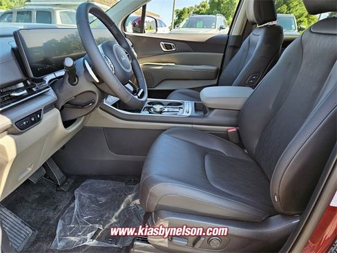 New 2026 Kia Carnival SX image 5