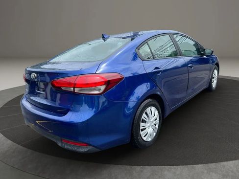 Used 2017 Kia Forte LX w/ LX Popular Package FWD image 5