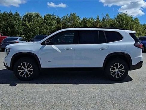 New 2026 GMC Acadia AT4 w/ LPO, Floor Liner Package image 5