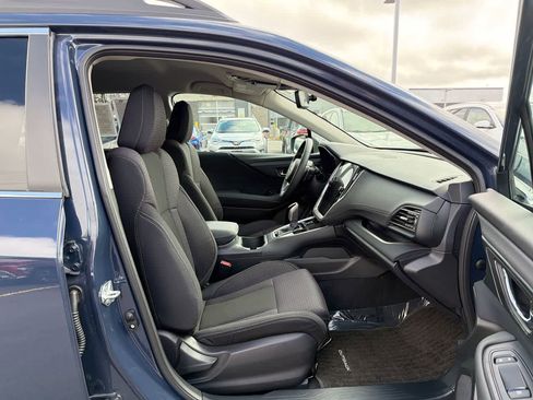 Certified 2025 Subaru Outback Premium image 26