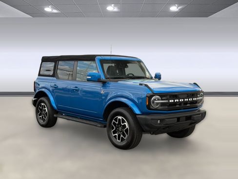 Used 2023 Ford Bronco Outer Banks image 7
