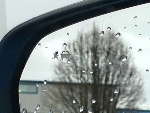 Used 2025 Chevrolet Trax RS w/ Driver Confidence Package image 4