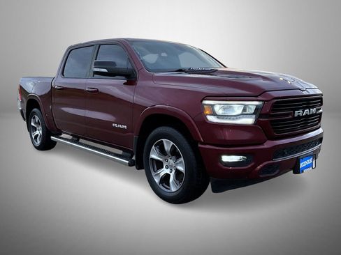 Used 2019 RAM 1500 Laramie AWD/4WD image 3