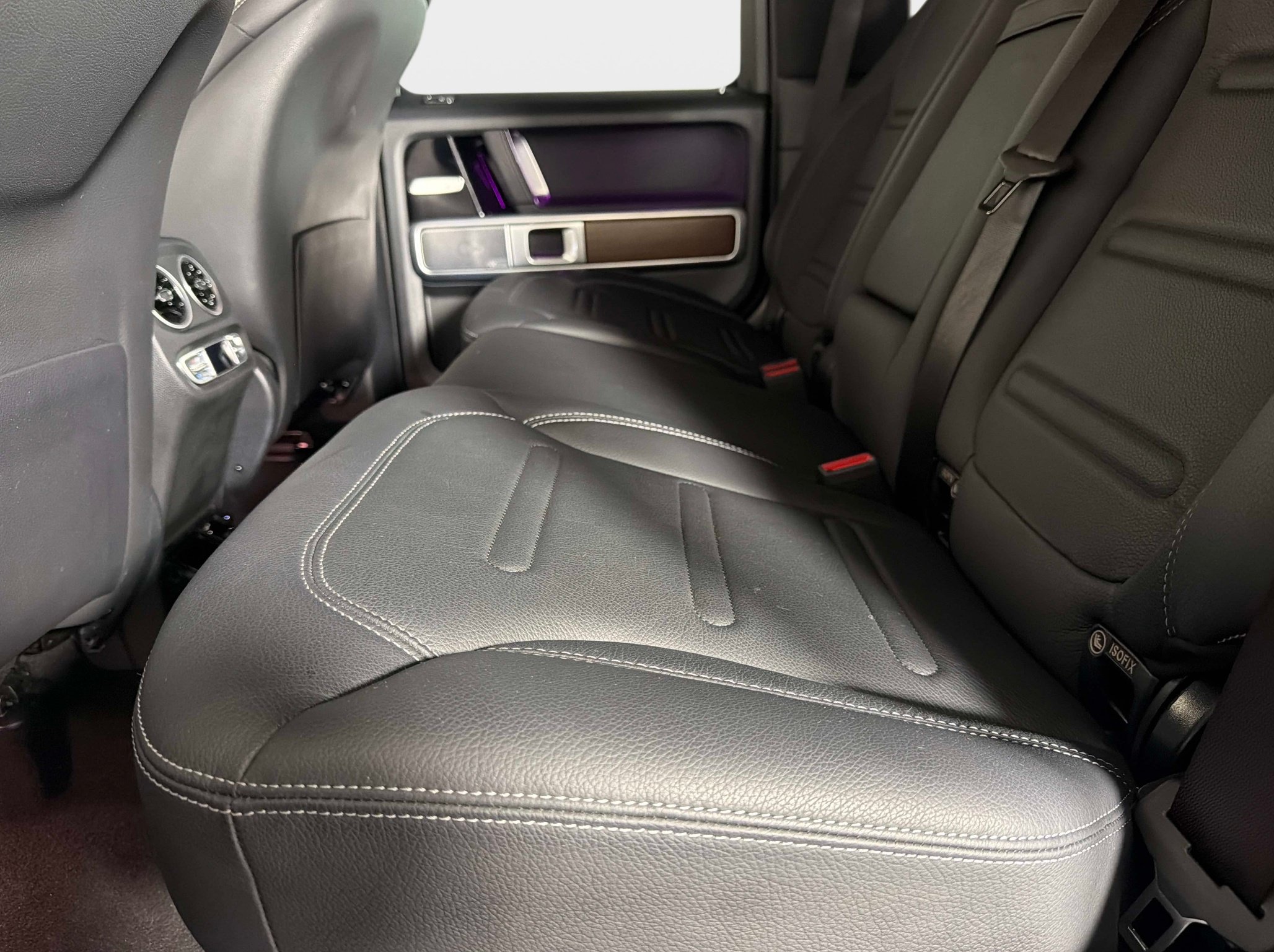 Used 2023 Mercedes-Benz G 550 image 31
