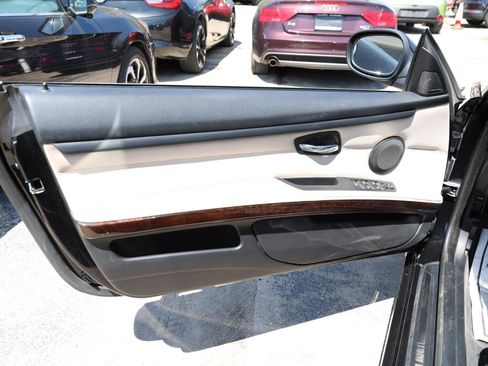 Used 2013 BMW 328i Convertible RWD image 16