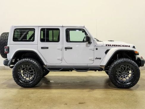 Used 2022 Jeep Wrangler Unlimited Rubicon AWD/4WD image 28