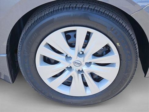 Certified 2025 Nissan Sentra S FWD image 24