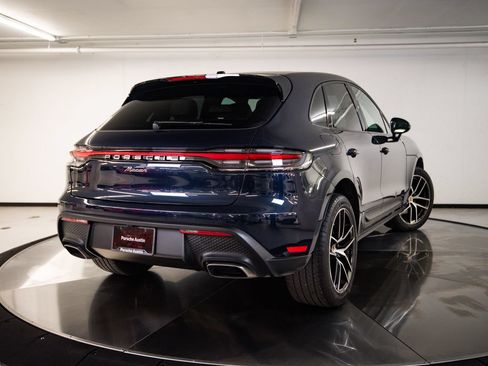 Certified 2023 Porsche Macan AWD/4WD image 7