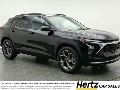 Used 2025 Chevrolet Trax LT