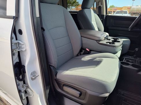 Used 2017 RAM 2500 Tradesman w/ Chrome Appearance Group AWD/4WD image 20