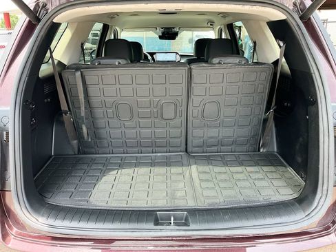 Used 2025 Hyundai Palisade SEL FWD image 26