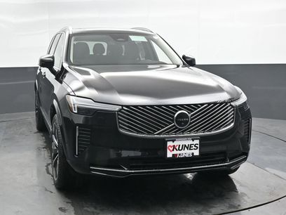 New 2026 Volvo XC90 B6 Plus w/ Protection Package Premier