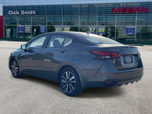 Used 2025 Nissan Versa SV w/ Trunk Package image 4