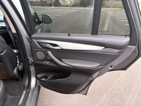 Used 2015 BMW X5 xDrive50i image 18