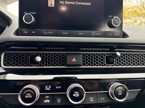 Used 2022 Honda Civic Sport image 17