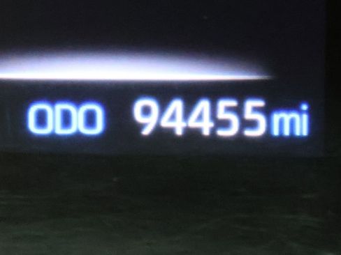 Certified 2020 Toyota RAV4 LE image 25