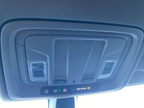 Used 2021 Chevrolet Silverado 1500 LT Trail Boss w/ Bed Protection Package image 31