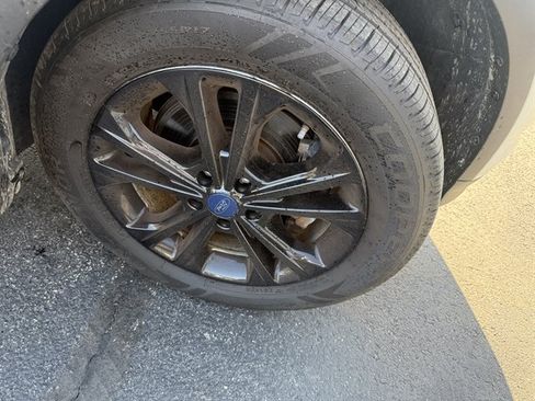 Used 2018 Ford Escape SEL AWD/4WD image 7