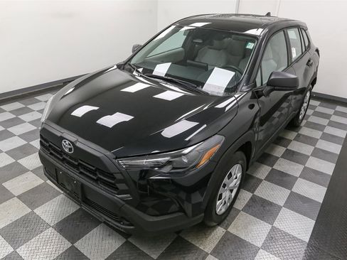 New 2026 Toyota Corolla Cross L AWD/4WD image 6