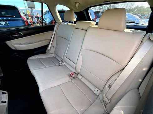 Used 2019 Subaru Outback 2.5i Limited image 20