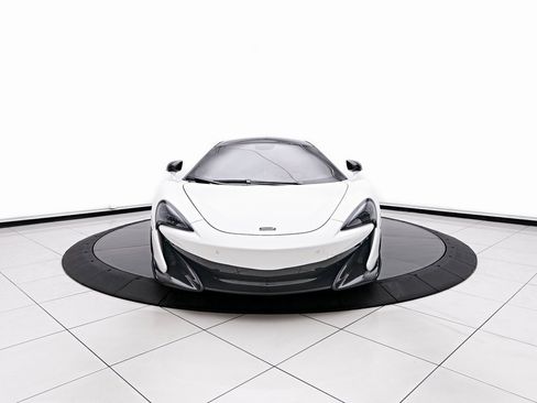 Used 2019 McLaren 600LT image 23