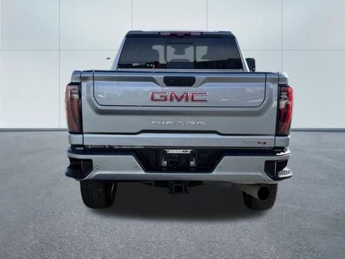 Used 2025 GMC Sierra 2500 AT4 w/ AT4 Premium Plus Package image 7