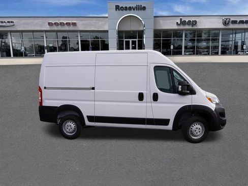 New 2026 RAM ProMaster 3500 FWD image 2
