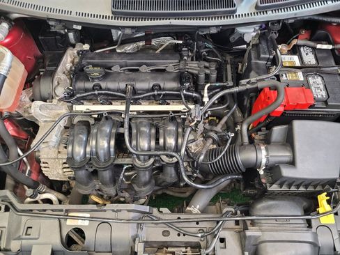 Used 2015 Ford Fiesta SE image 30