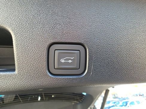 New 2026 Chevrolet Traverse Z71 w/ Enhanced Driving Package image 30