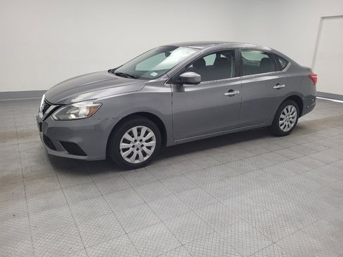 Used 2019 Nissan Sentra S FWD image 2