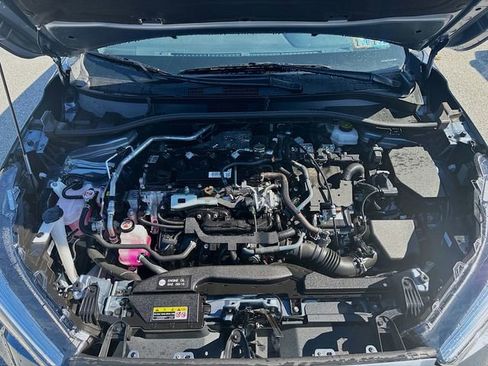 Used 2024 Toyota Corolla Cross w/ Convenience Package image 32