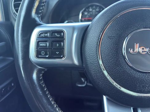 Used 2017 Jeep Wrangler Unlimited Sport AWD/4WD image 18