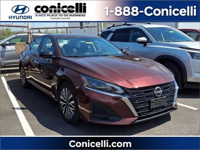 Used 2024 Nissan Altima 2.5 SV