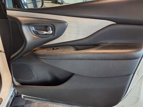 Used 2018 Nissan Murano SL image 14