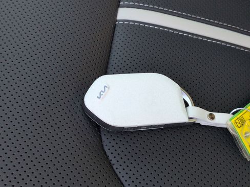 Used 2025 Kia EV6 GT-Line image 33